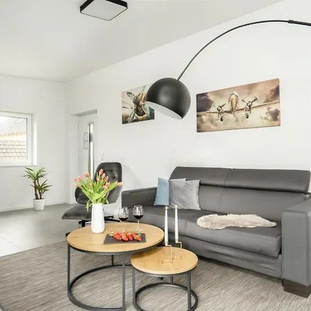 Kaiser Franz Fuer Bis Zu 6 - Zentral, Arbeitsplatz, Waschmaschine, Smart Tvs Apartman Dinkelsbühl