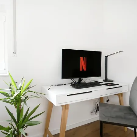 Apartman Kaiser Franz Fuer Bis Zu 6 - Zentral, Arbeitsplatz, Waschmaschine, Smart Tvs *